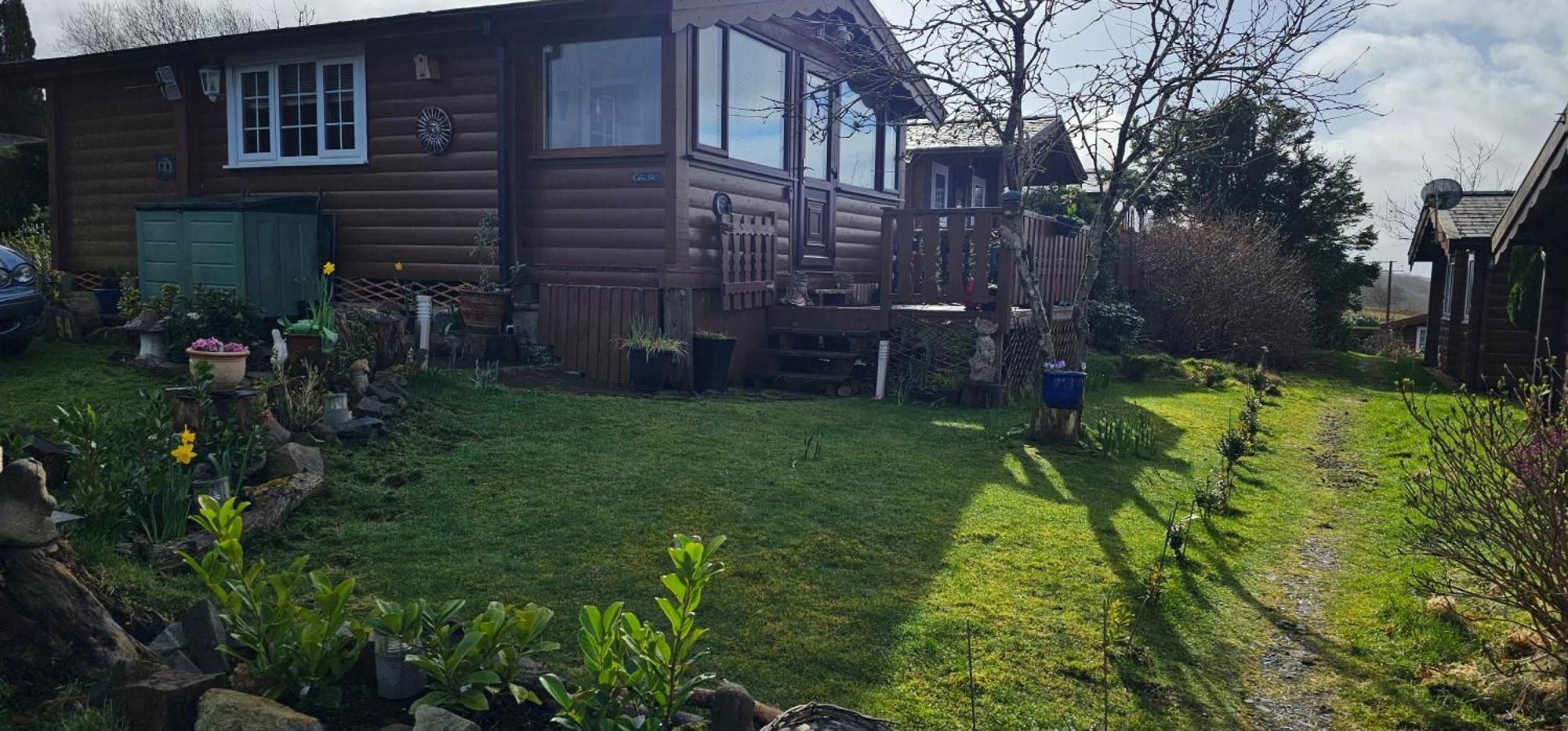 Snowdonia National Park Log With Garden Trawsfynydd
